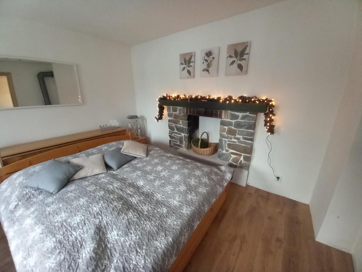 Chalupa Nela apartmány Háj u Loučné pod Klínovcem Loučná pod Klínovcem Exterior foto